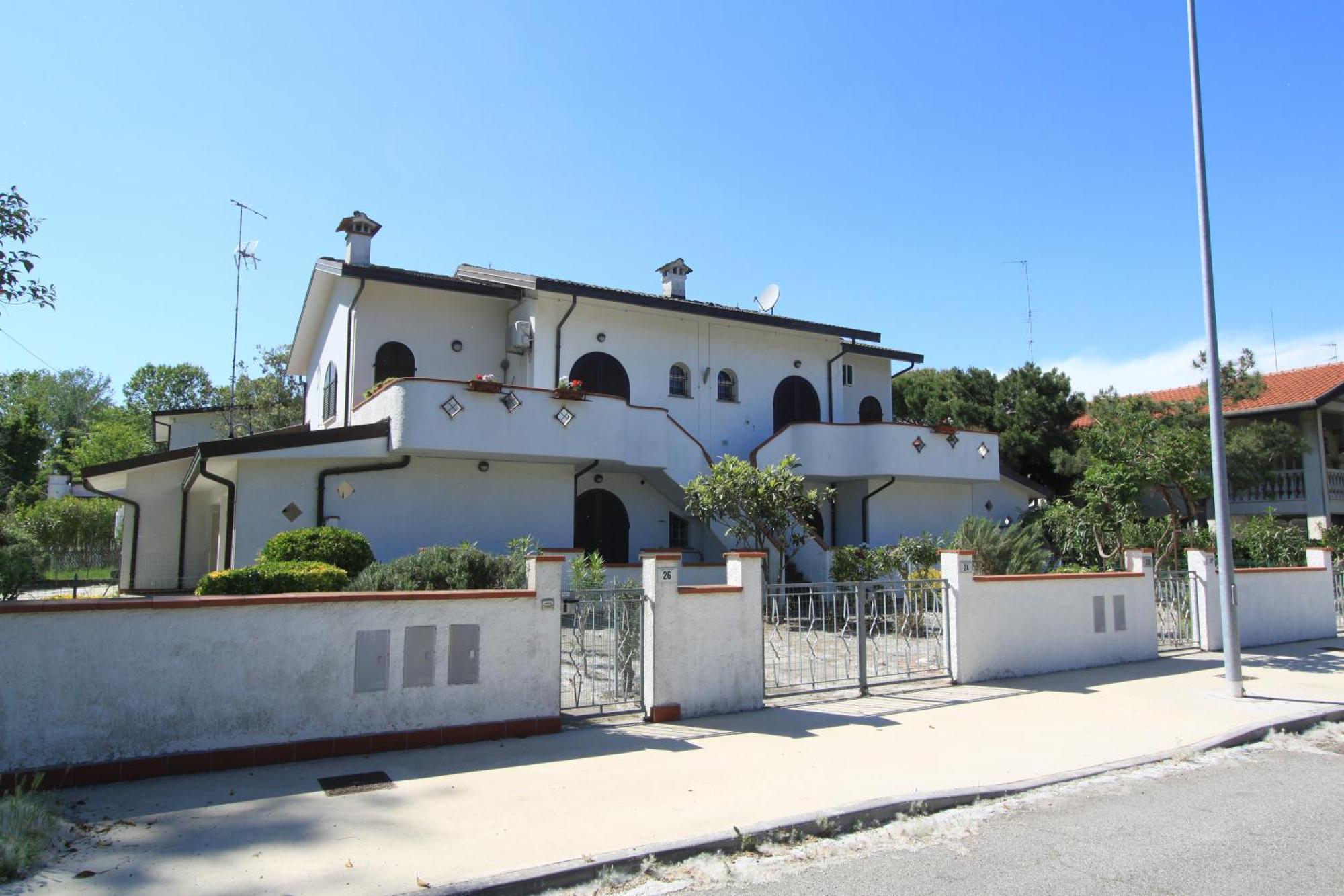 Appennini Villas Lido di Pomposa Eksteriør billede